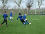 S.K.N.W.K. JO10-1 - D.B.G.C. JO10-2 (competitie) seizoen 2022-2023 (voorjaar - 4e fase)) (60/102)